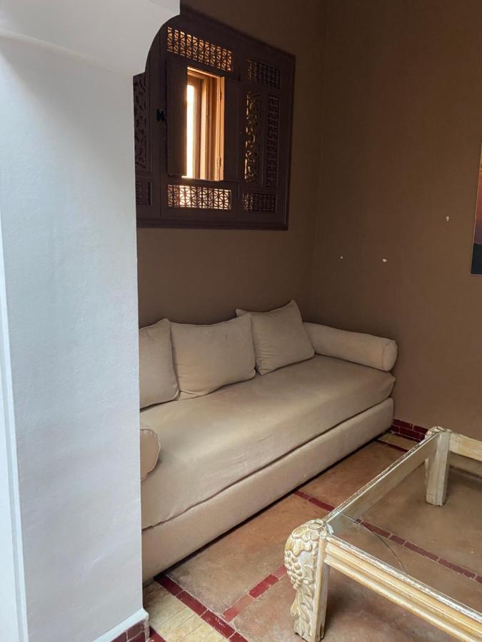 Riad Privatise Jusqu A 5 Personnes A 5 Minutes Place Jemma El Fna Loue Avec Menage Et Petit Dejeuner Compris Marrakesh Extérieur photo