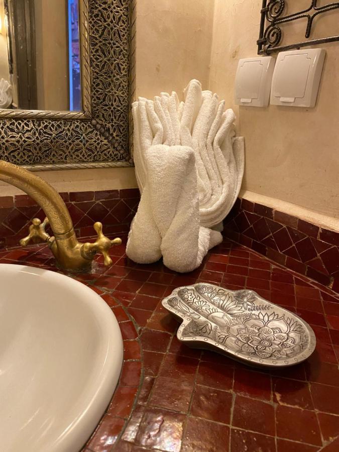Riad Privatise Jusqu A 5 Personnes A 5 Minutes Place Jemma El Fna Loue Avec Menage Et Petit Dejeuner Compris Marrakesh Extérieur photo
